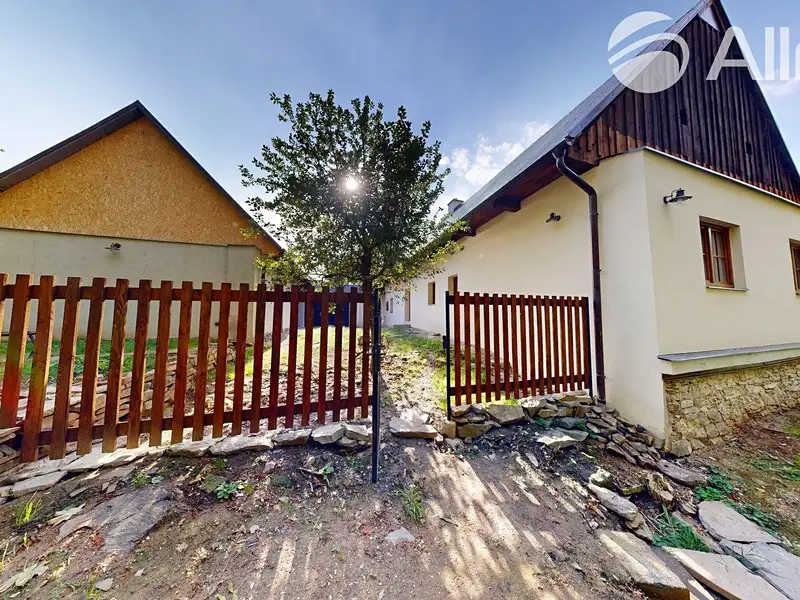 Prodej rodinného domu 108 m², pozemek 1069 m², Kujavy – náhled fotky 1