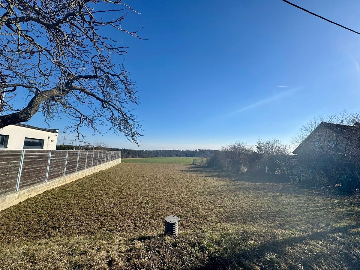 Prodej stavebního pozemku 820 m²