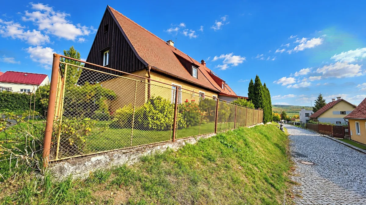 Prodej rodinného domu 151 m², pozemek 771 m²