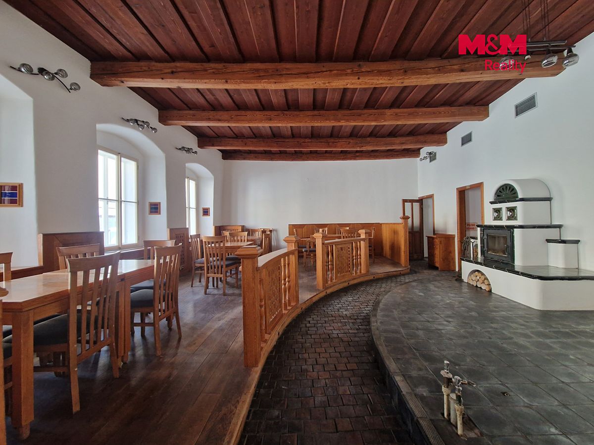 Pronájem restaurace 132 m² – fotografie 2