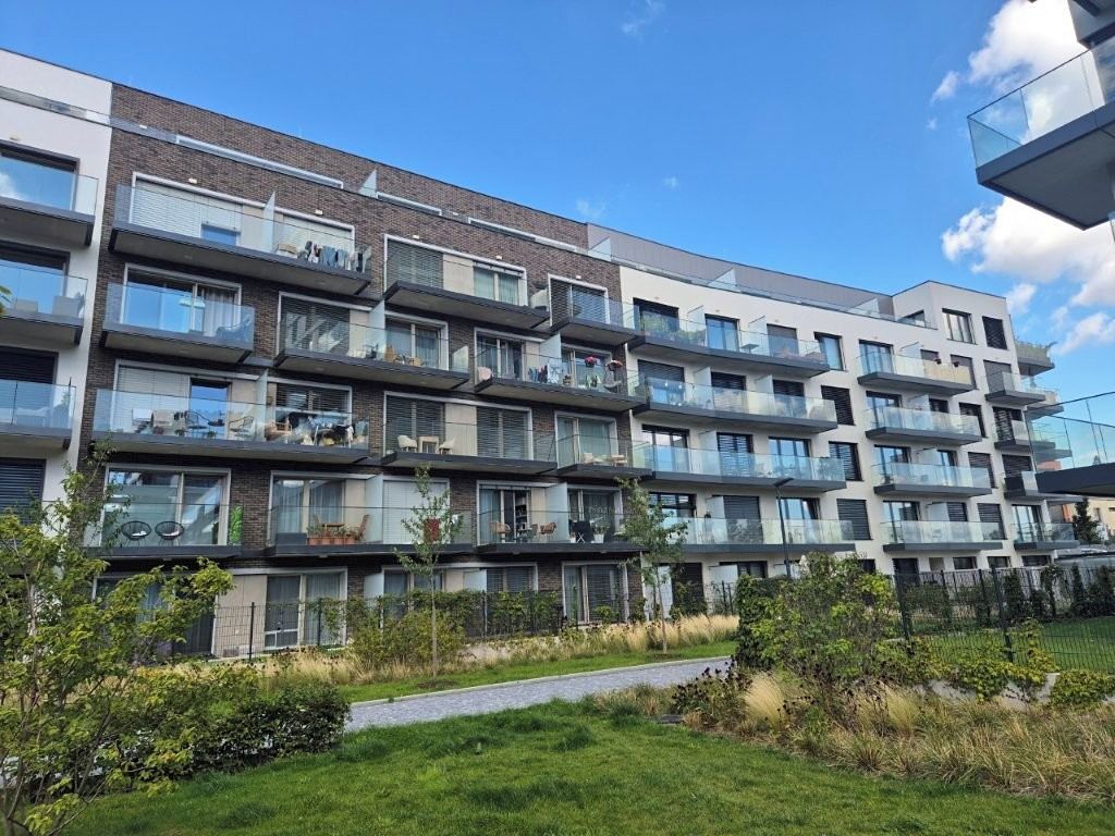 Pronájem bytu 3+kk 71 m² – fotografie 2