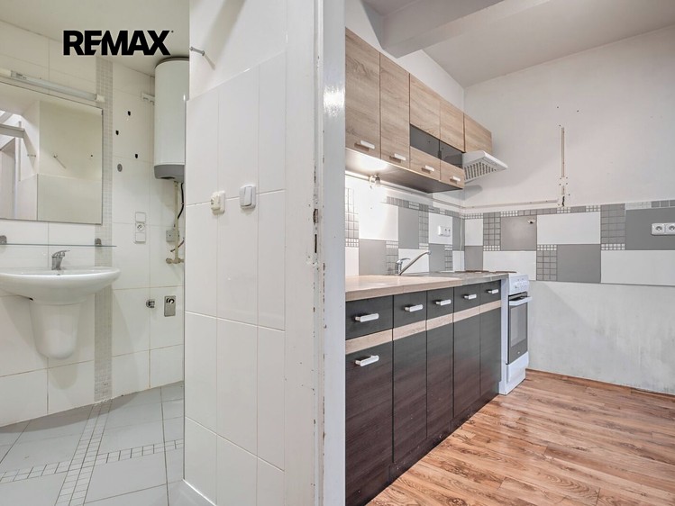 Gewerbefläche zum Kauf, 57 m² (10 von 21)