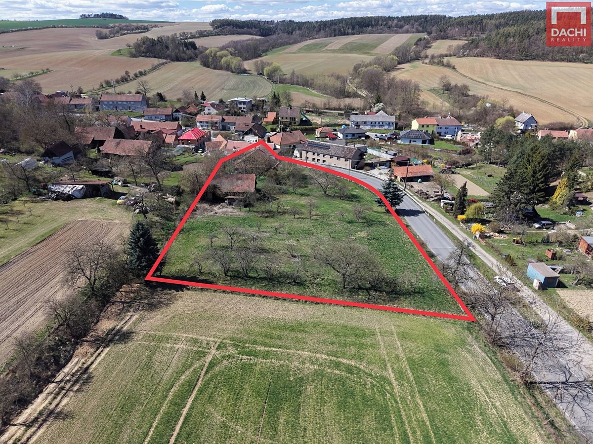 Prodej stavebního pozemku 5367 m² – fotografie 3