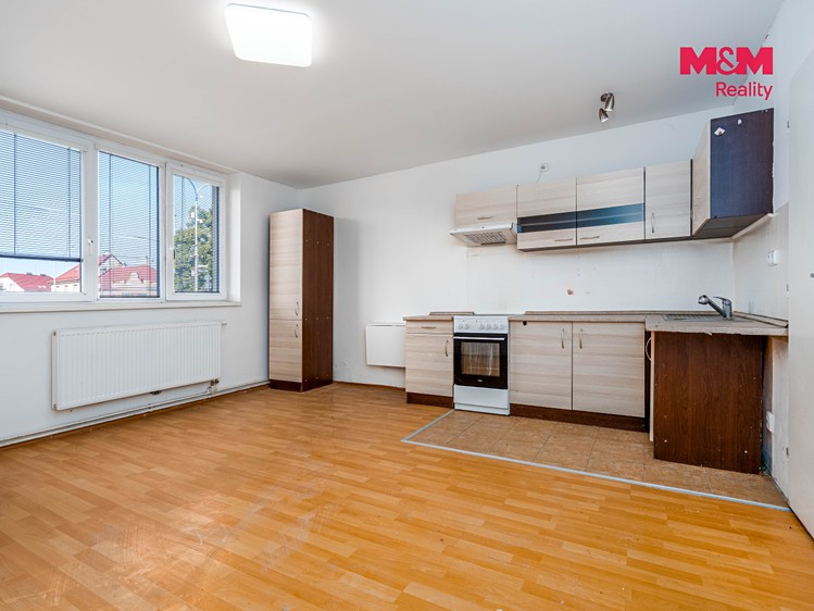 Prodej komerčního prostoru, 176 m² (7 z 15)