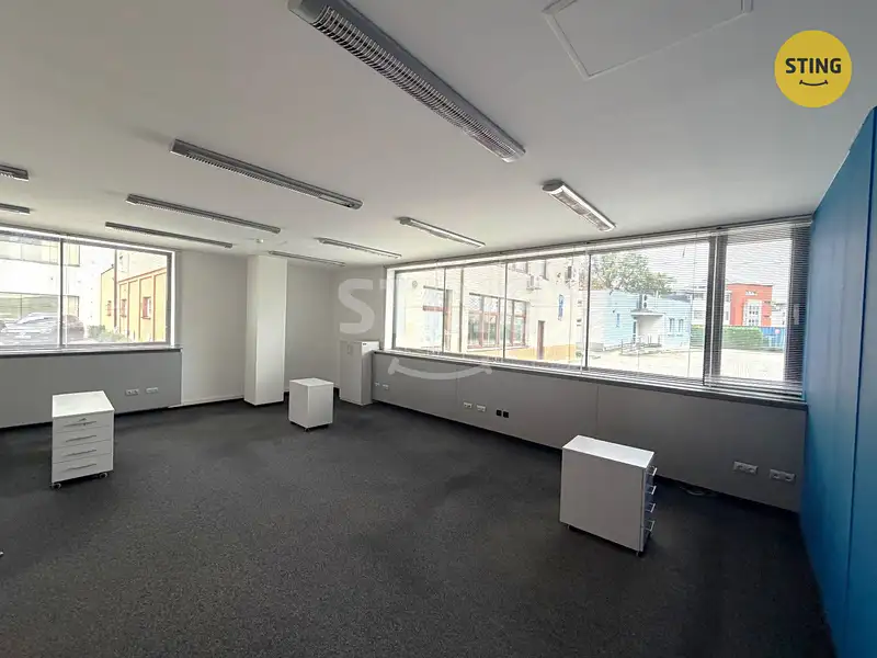 Pronájem kanceláře 195 m², Ostrava – náhled fotky 2