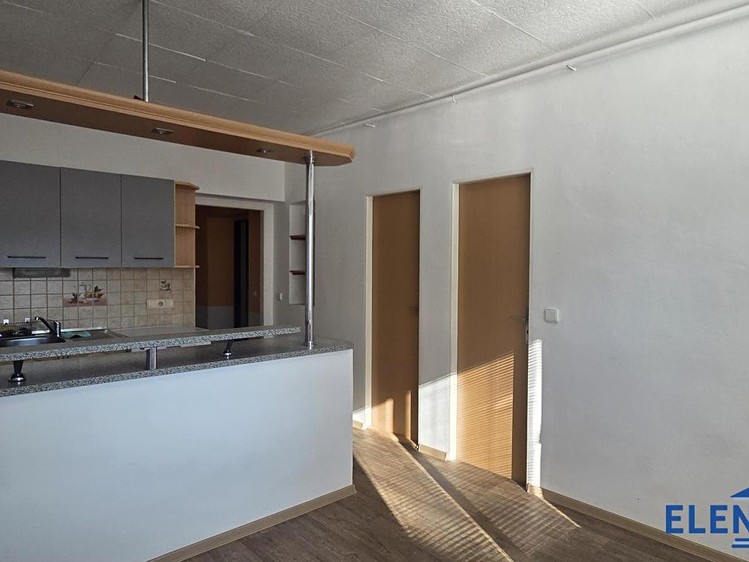Prodej domu, 260 m² (17 z 33)