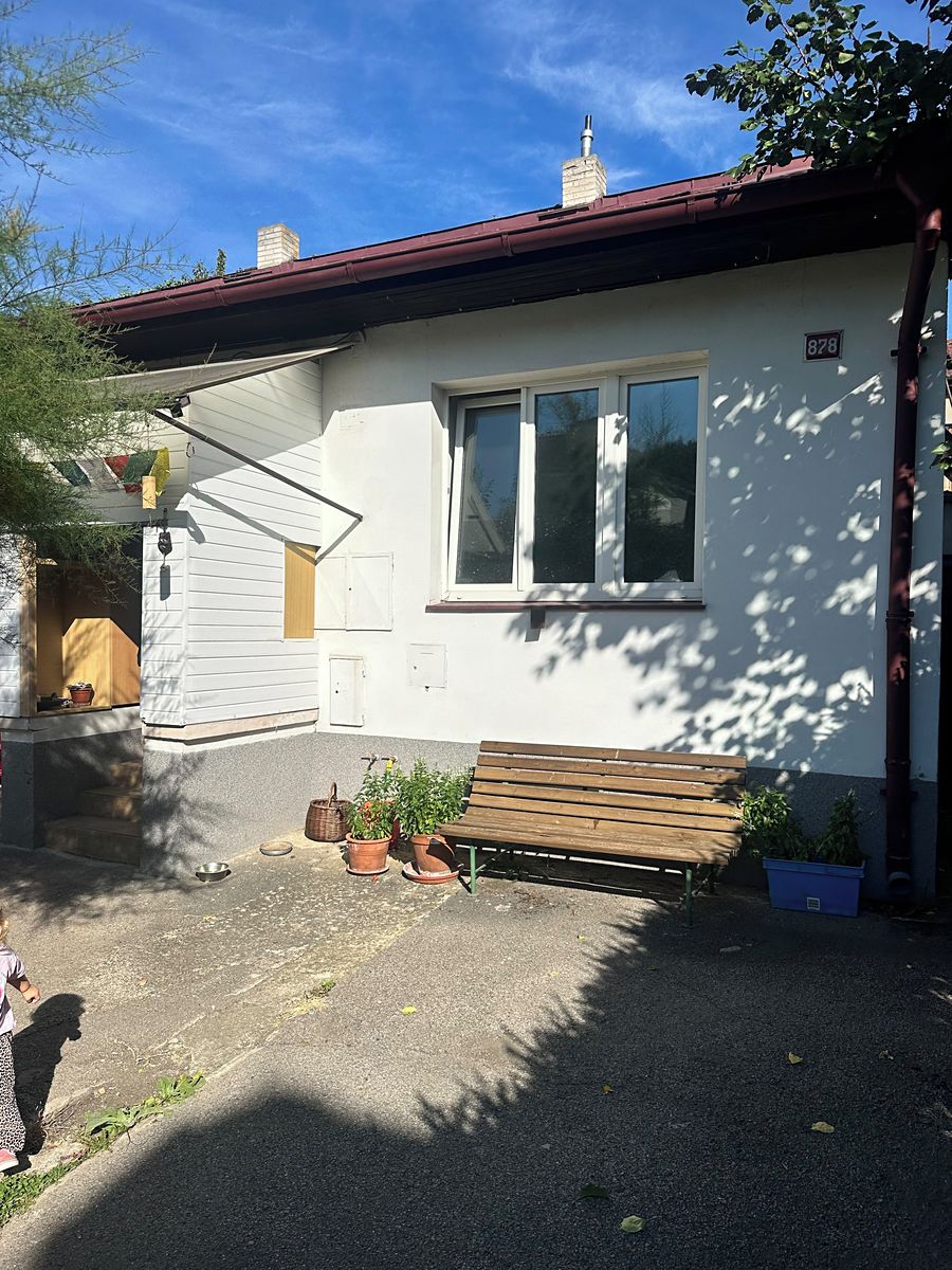 Prodej rodinného domu 77 m², pozemek 422 m² – fotografie 3