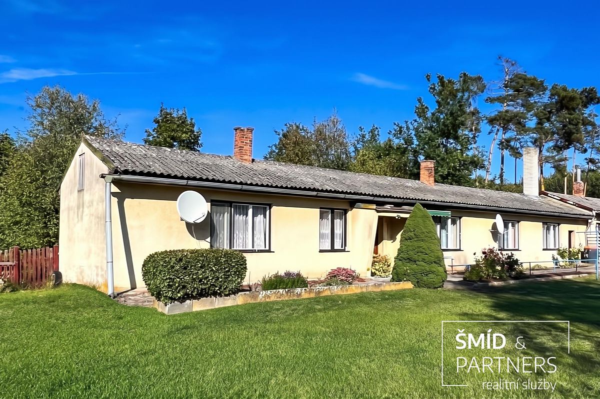 Prodej rodinného domu 106 m², pozemek 1 m² – fotografie 2