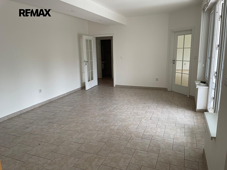 Wohnung 5+kk zur Miete, 182 m² (6 von 19)