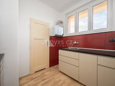 Pronájem bytu 2+1, 40 m² (2 z 11)