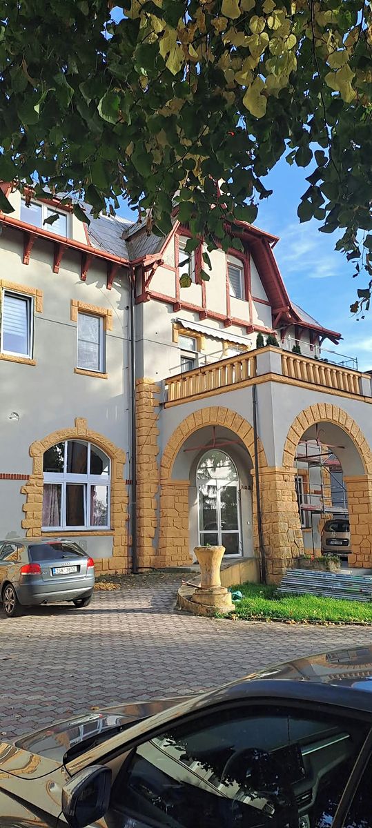 Pronájem bytu 2+1 54 m², Železnice – fotka 1 z 3