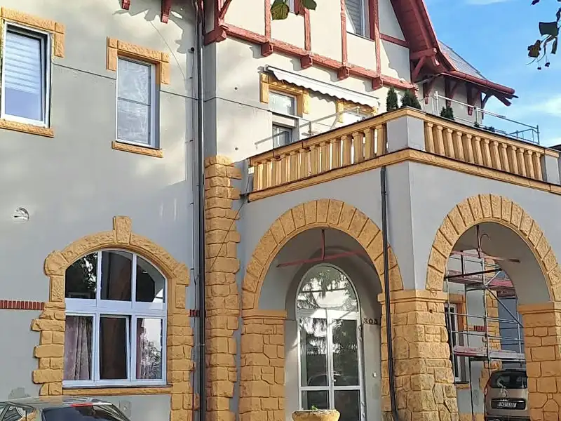 Pronájem bytu 2+1 54 m², Železnice – náhled fotky 1
