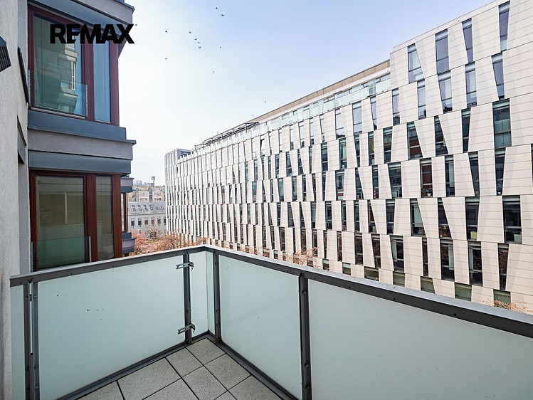 Квартира 2+kk в оренду, 73 м² (6 з 18)