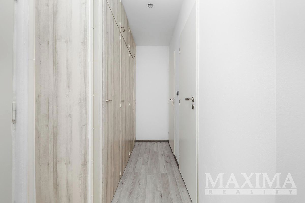 Pronájem bytu 1+kk 38 m² – fotografie 5