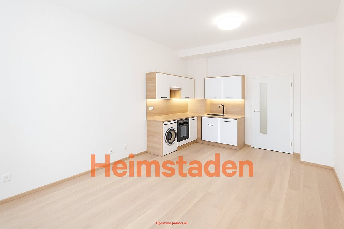 Pronájem bytu 1+kk 30 m² – fotografie 2