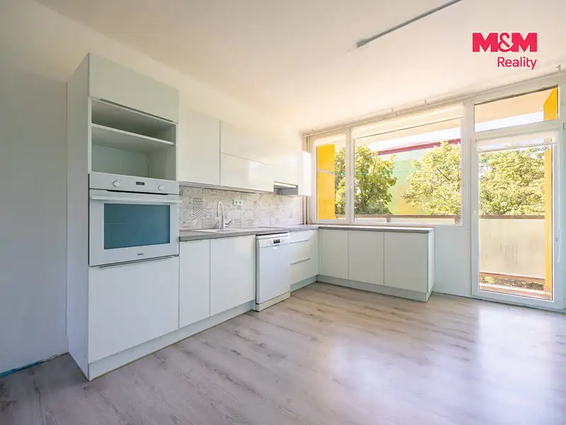 Prodej bytu 3+kk 70 m², Chomutov – náhled fotky 2