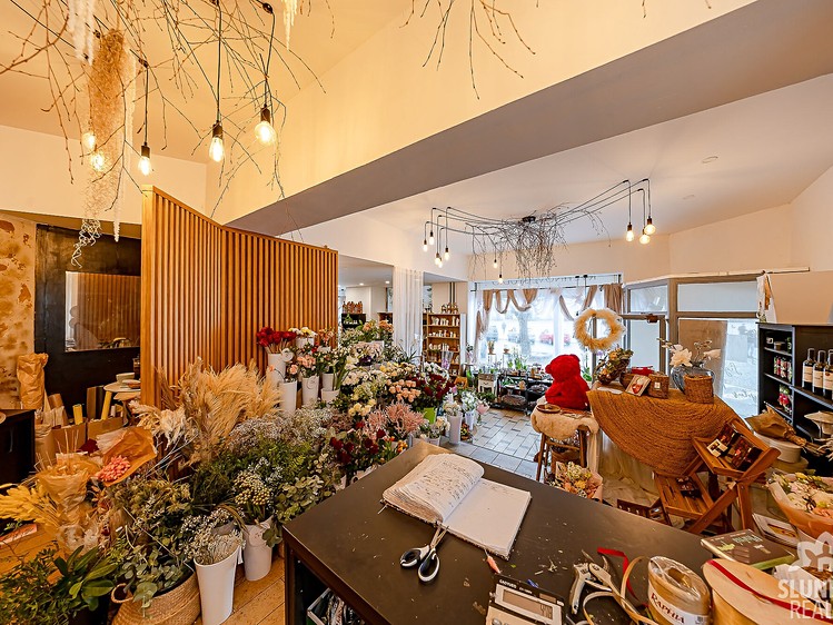 Комерційне приміщення на продаж, 450 м² (5 з 23)
