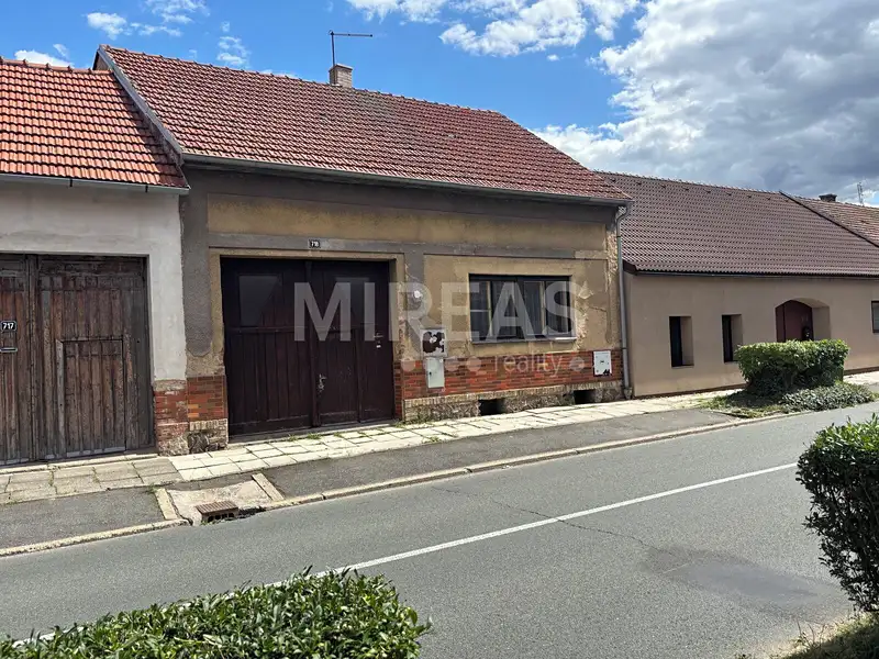 Prodej rodinného domu 58 m², pozemek 563 m², Sadská – náhled fotky 2