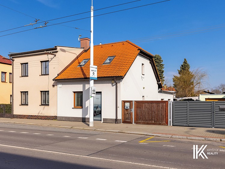 Pronájem komerčního prostoru, 131 m² (2 z 40)