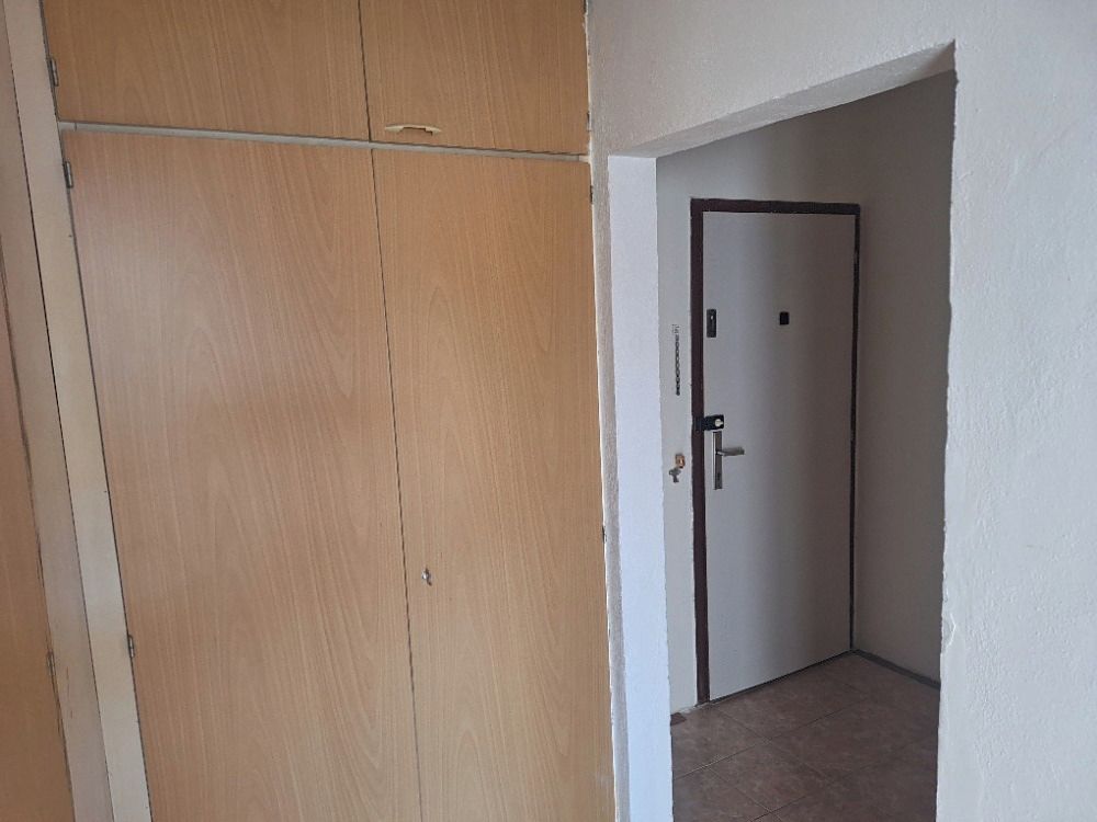 Pronájem bytu 2+kk 41 m² – fotografie 2