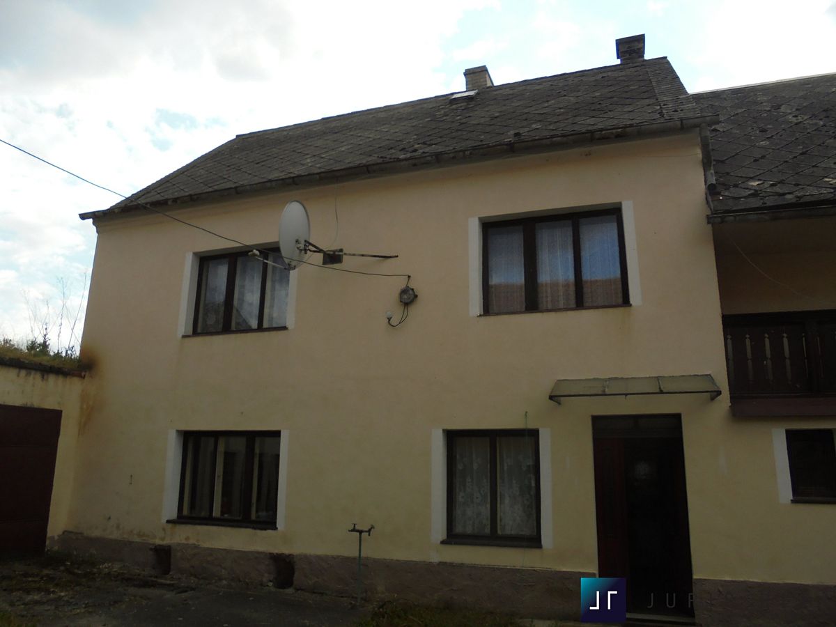 Prodej rodinného domu 132 m², pozemek 302 m² – fotografie 3