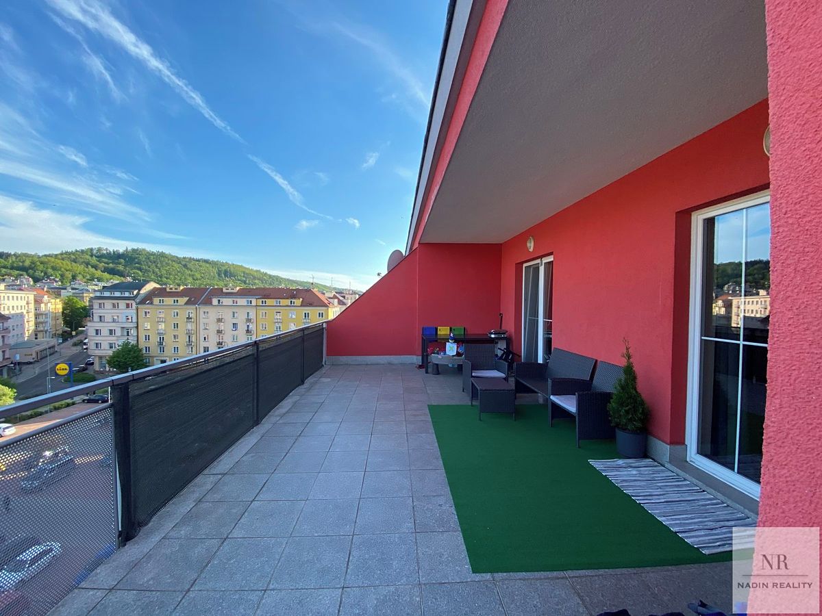 Pronájem bytu 3+kk 113 m²