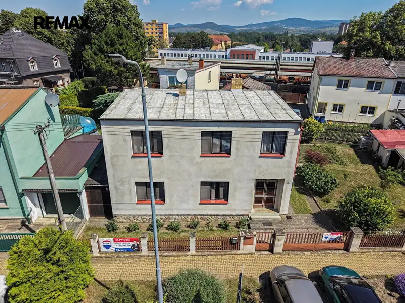 Prodej rodinného domu 160 m², pozemek 318 m², Lovosice – náhled fotky 2