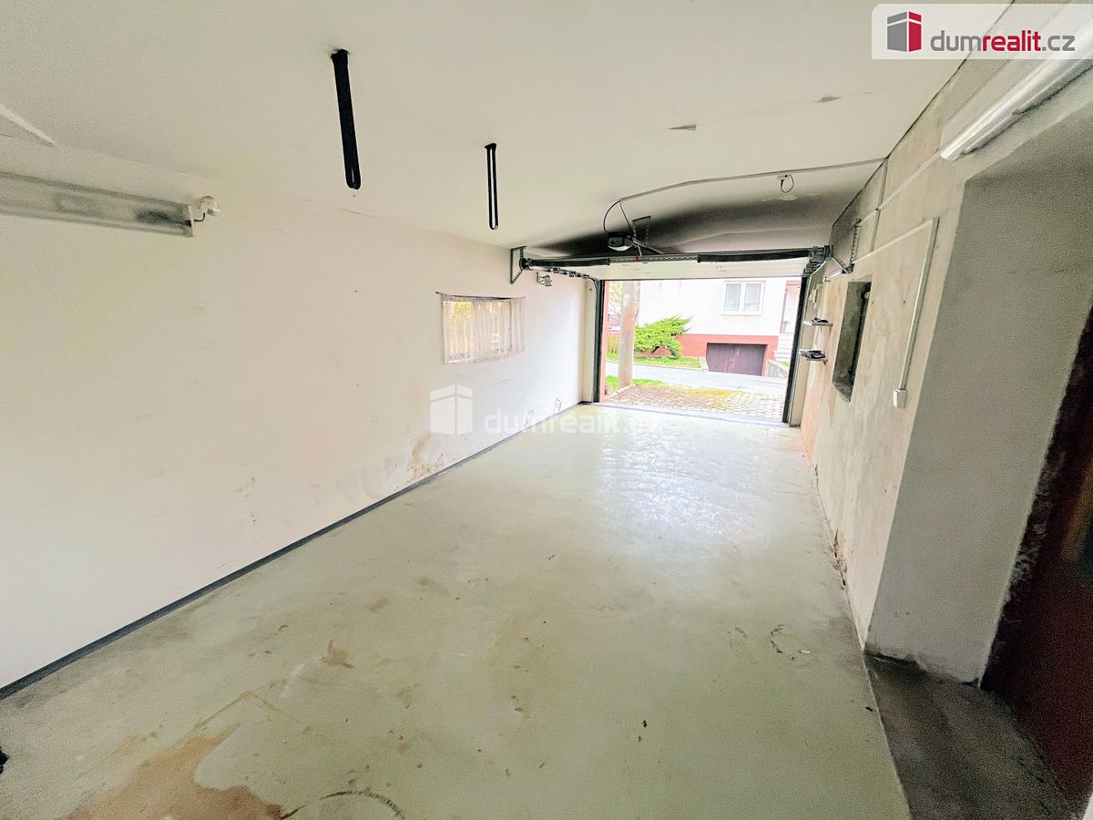 Pronájem garáže 30 m² – fotografie 3