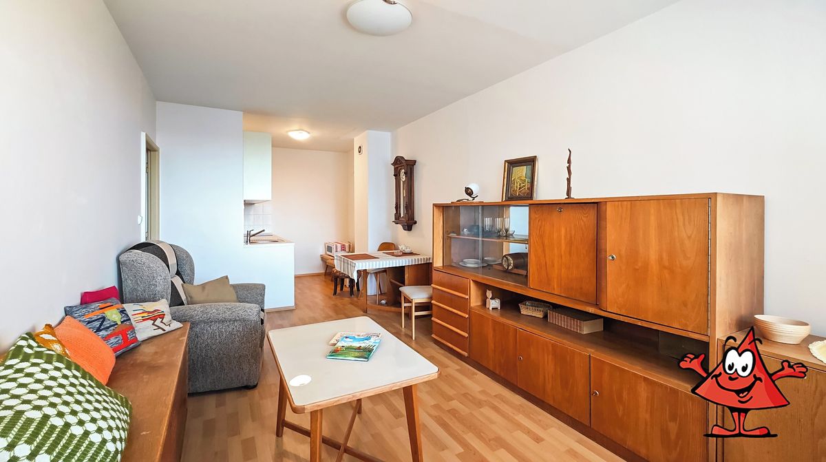 Pronájem bytu 2+kk 42 m² – fotografie 2