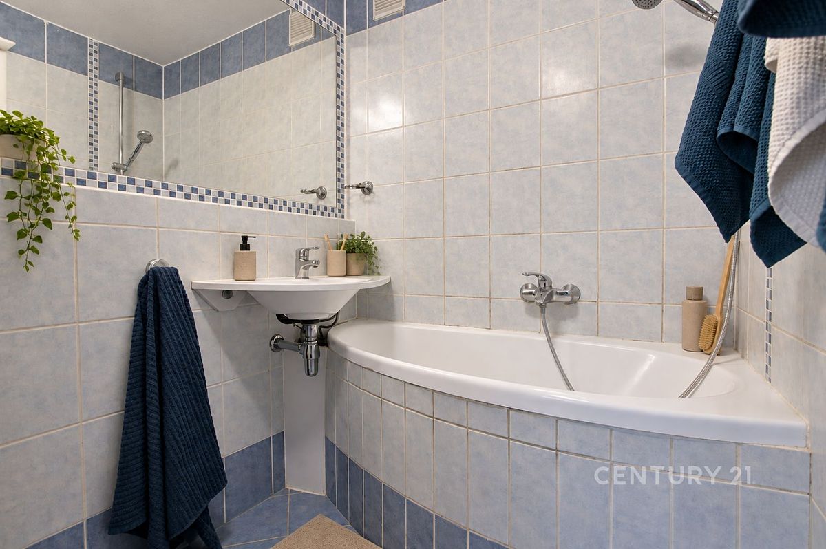 Prodej bytu 2+1 61 m² – fotografie 4