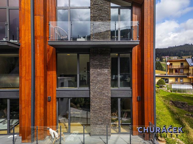 Prodej komerčního prostoru, 303 m² (62 z 79)