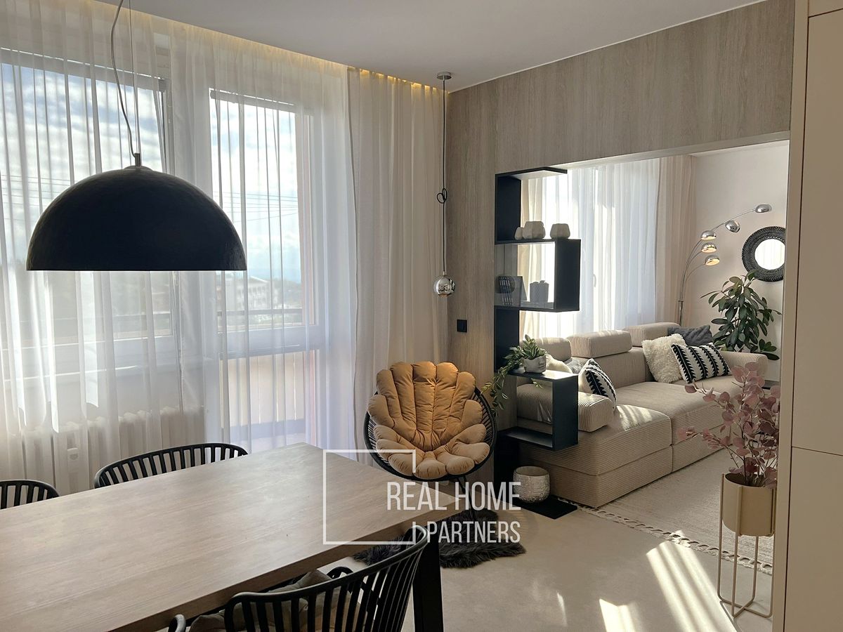 Pronájem bytu 3+kk 75 m² – fotografie 2