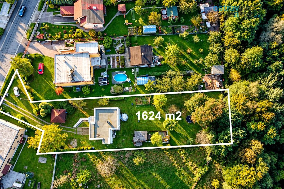 Prodej rodinného domu 150 m², pozemek 1624 m² – fotografie 2