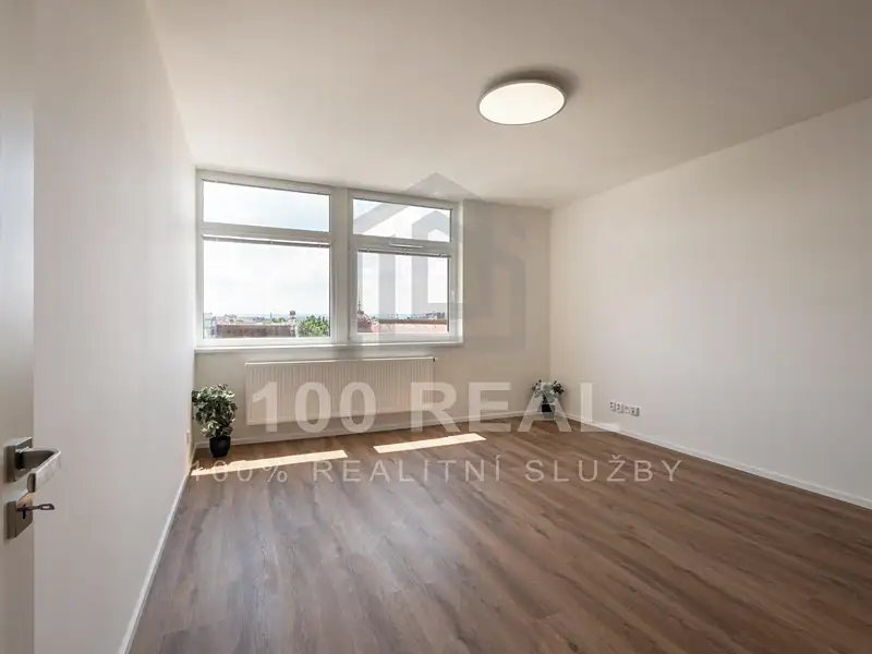 Pronájem bytu 2+kk 53 m², Pardubice – náhled fotky 3