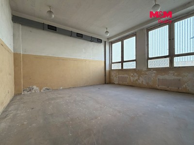 Gewerbefläche zur Miete, 996 m² (2 von 5)