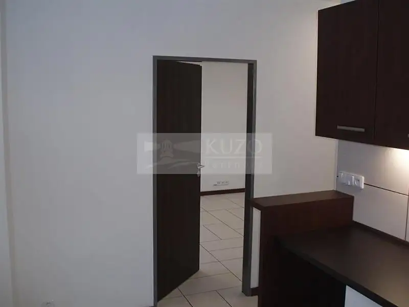 Pronájem bytu 1+1 31 m², Chomutov – náhled fotky 2