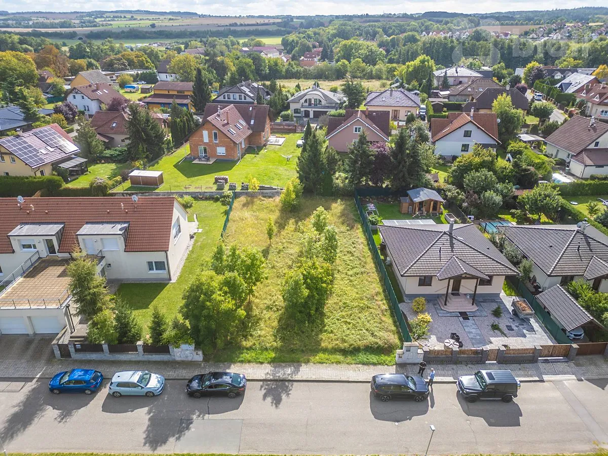 Prodej stavebního pozemku 745 m²