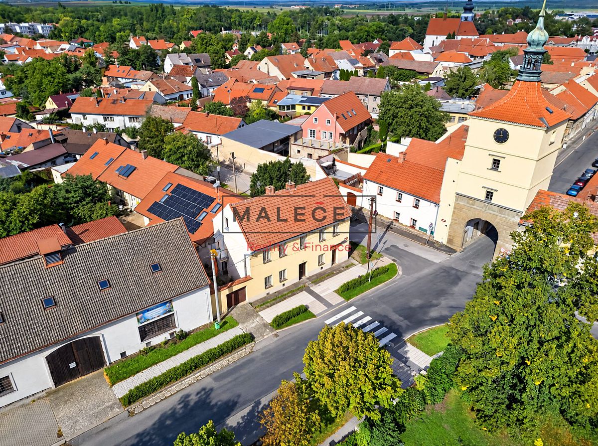 Prodej rodinného domu 173 m², pozemek 173 m² – fotografie 3
