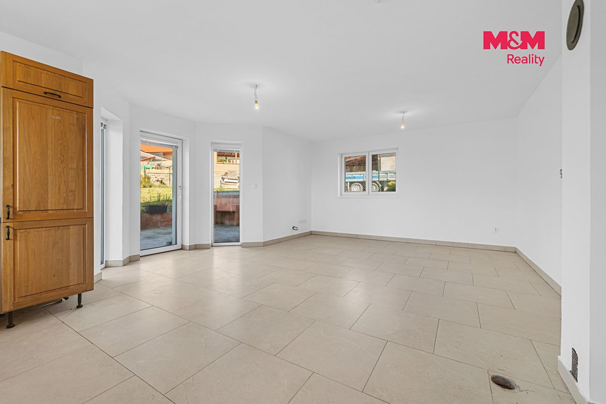 Prodej rodinného domu 108 m², pozemek 803 m² – fotografie 4
