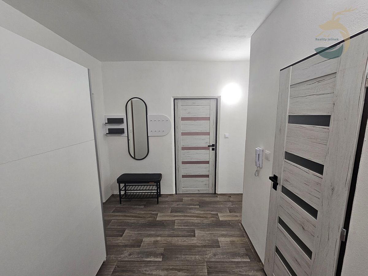 Pronájem bytu 2+1 66 m² – fotografie 4