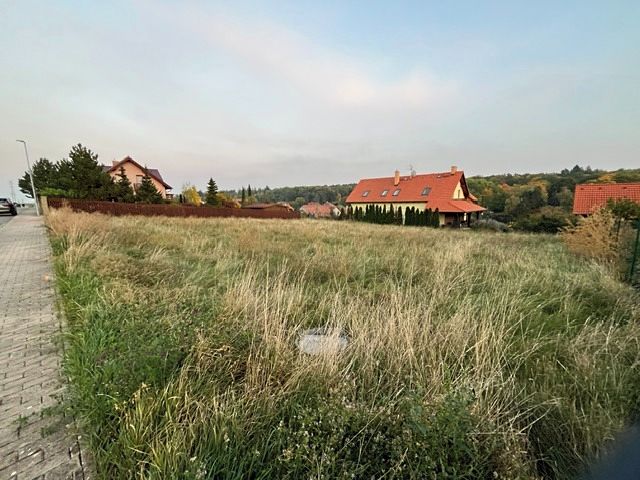 Prodej stavebního pozemku 1009 m²