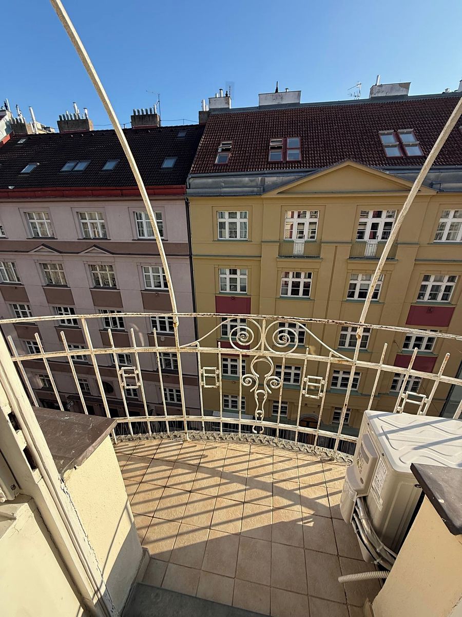 Pronájem bytu 2+kk 52 m²