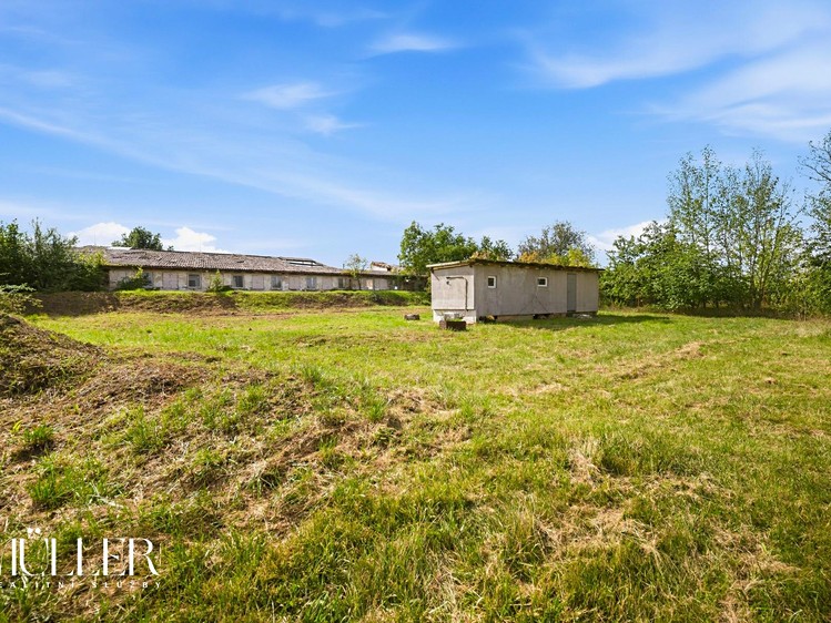 Grundstück zum Kauf, 1.340 m² (1 von 11)