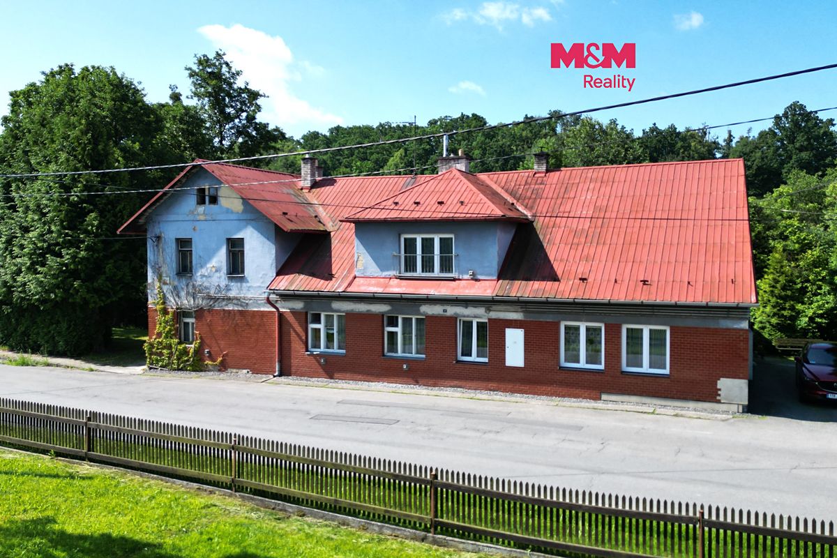 Prodej rodinného domu 210 m², pozemek 936 m², Fulnek – fotka 1 z 3