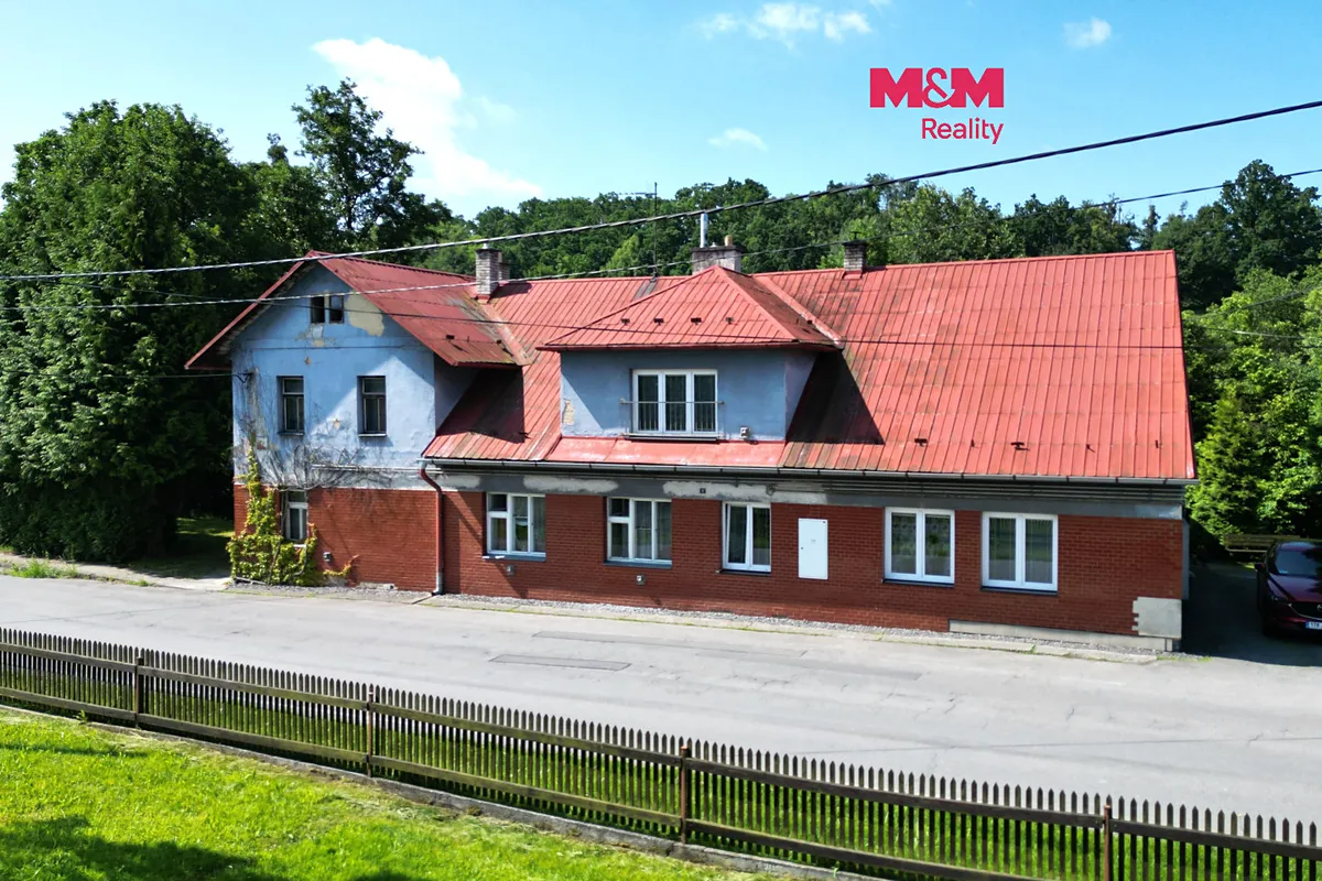 Prodej rodinného domu 210 m², pozemek 936 m²
