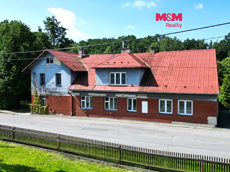 Prodej rodinného domu 210 m², pozemek 936 m², Fulnek – náhled fotky 1
