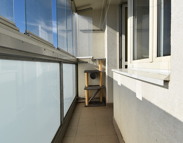 Pronájem bytu 3+kk, 63 m² (15 z 17)