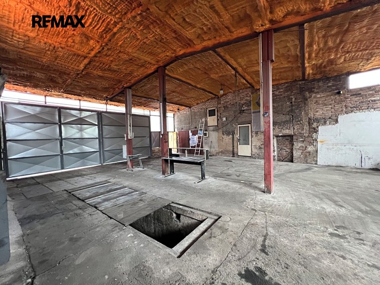 Prodej domu, 230 m² (32 z 42)