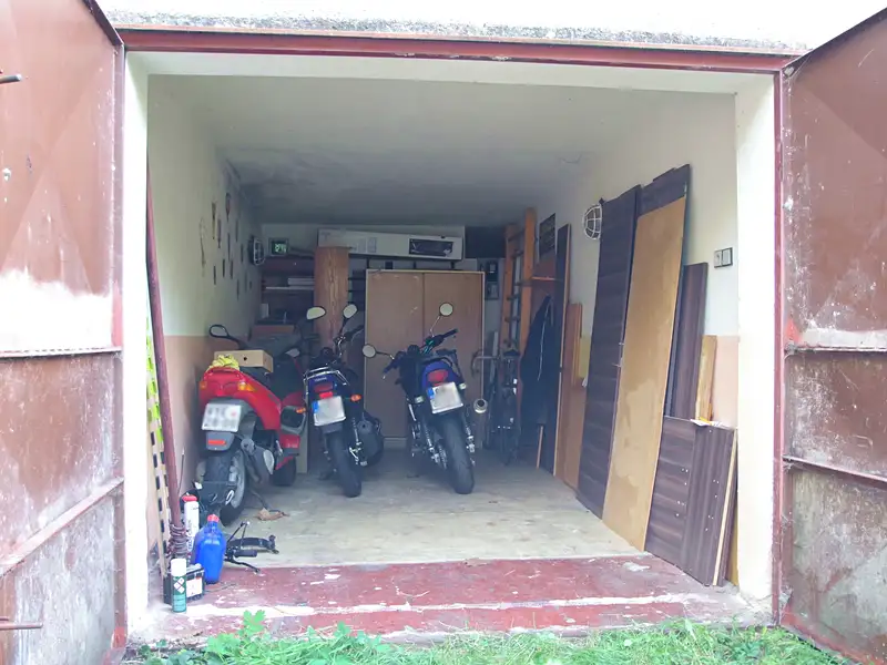 Prodej garáže 18 m², Brno – náhled fotky 1