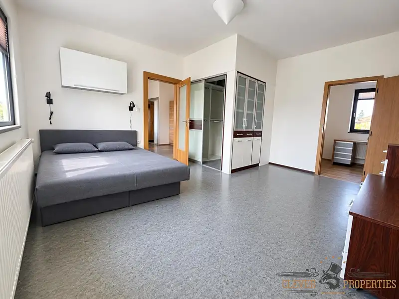 Pronájem bytu 3+kk 55 m², Hradec Králové – náhled fotky 3